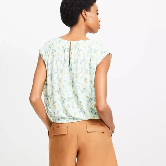 LOFT Women's Garden Floral Bubble Hem Sleeveless Blouse - Picture 4 of 8